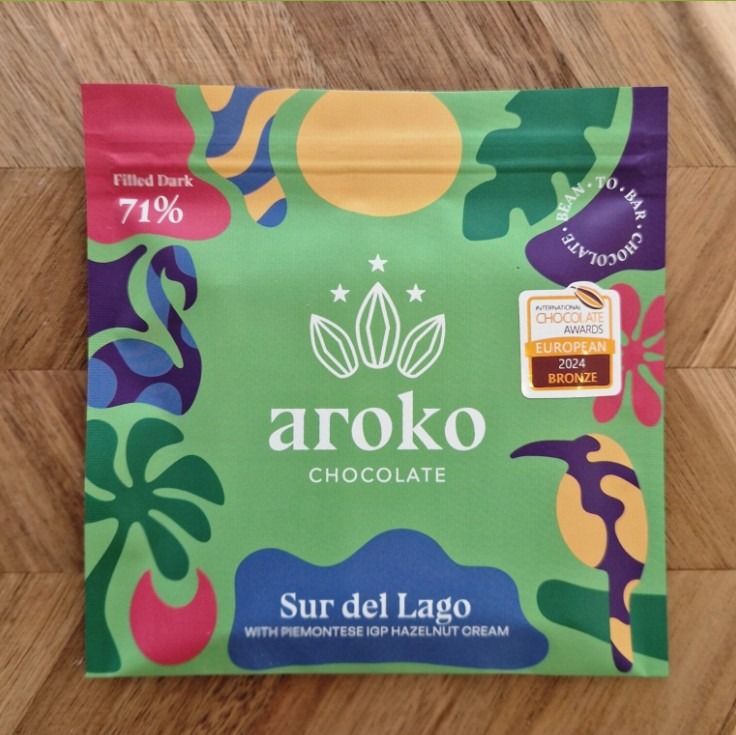Aroko Chocolate Sur del Lago 71% filled with Piedmontese PGI hazelnut cream